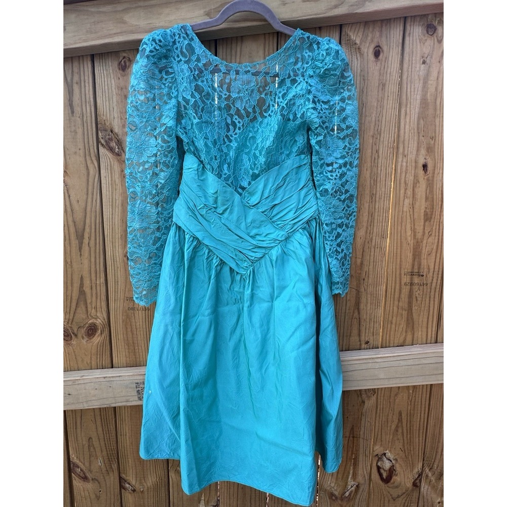 1980s Women's Lace-Top Teal Prom Dress with Long Sleeves - Picture 3 of 5